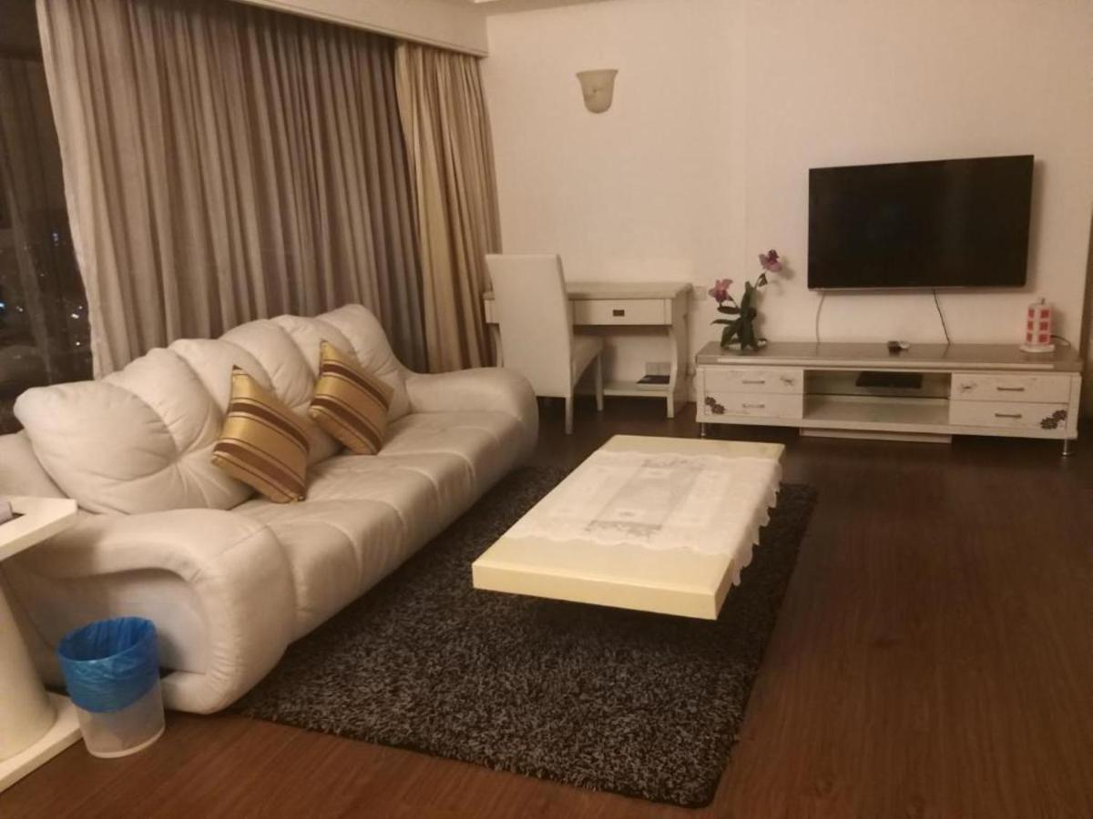 Ringko Service Apartments At Berjaya Times Square Kl Куала-Лумпур Екстер'єр фото